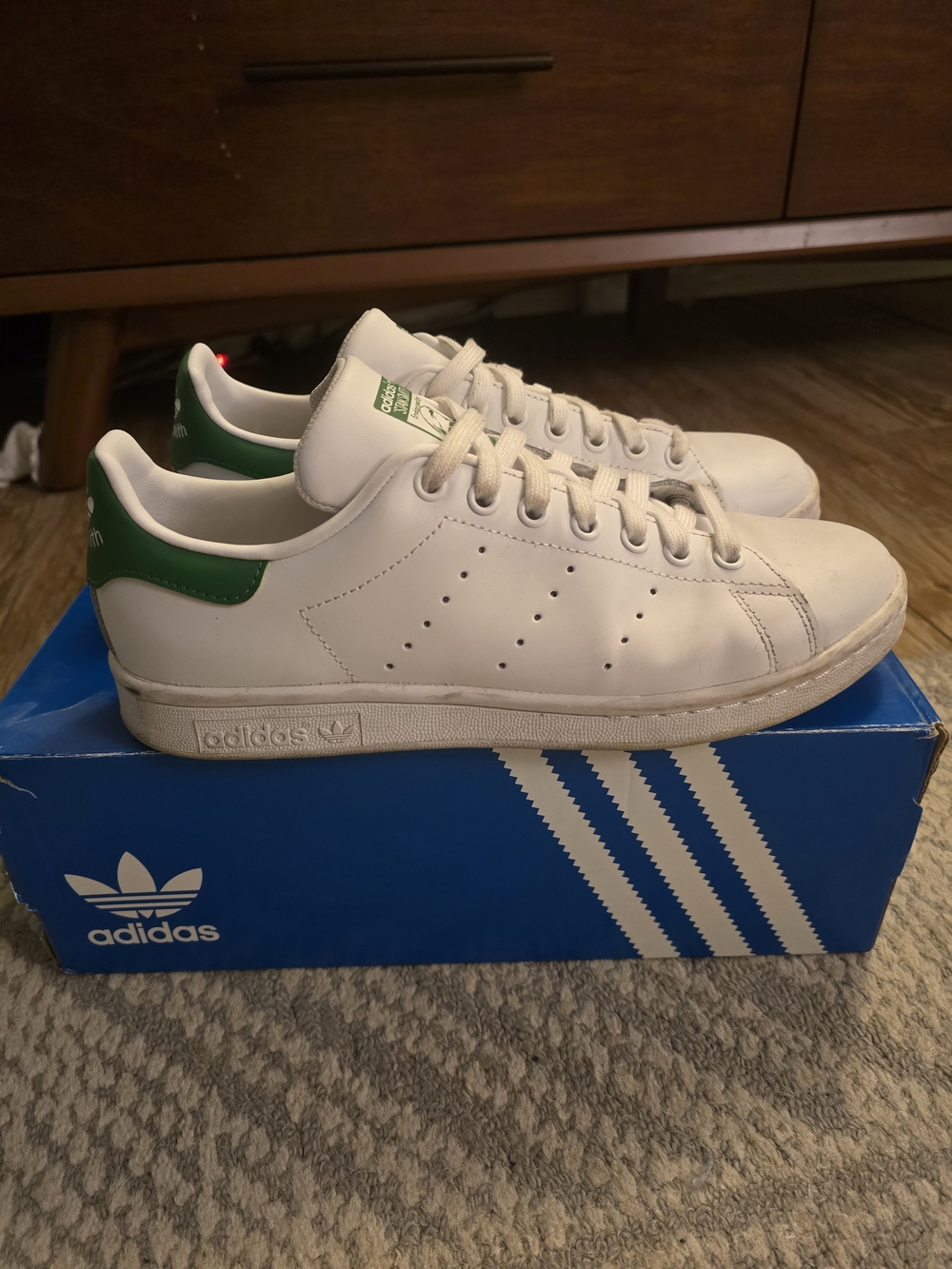 adidas Women's White & Green Stan Smith Leather Sneakers 8.5